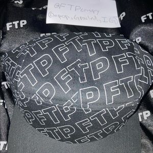 ALL OVER OUTLINE LOGO CAMP HAT.